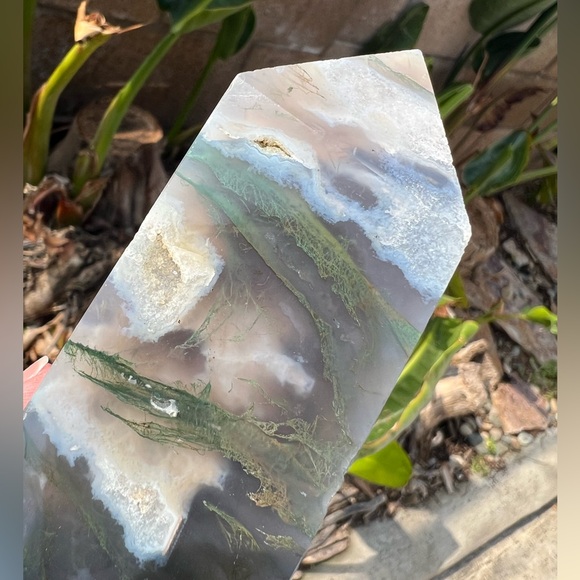 Moss Agate Crystal Tower - Picture 5 of 11